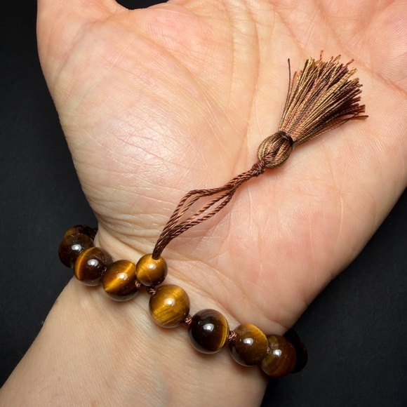 Natural Tiger's Eye Beaded Bracelet Juzu Mala Prayer - Picture 3 of 6